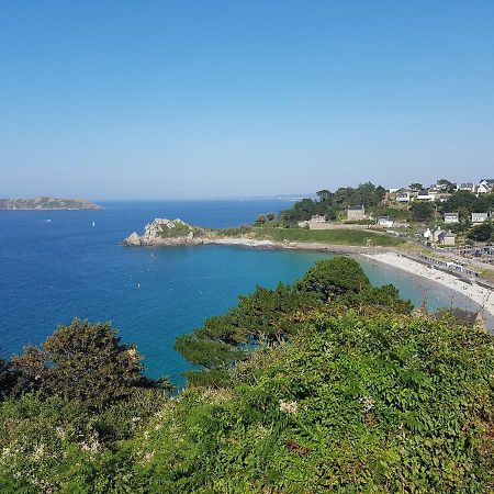 佩罗斯－吉雷克Cote De Granit Rose公寓 外观 照片