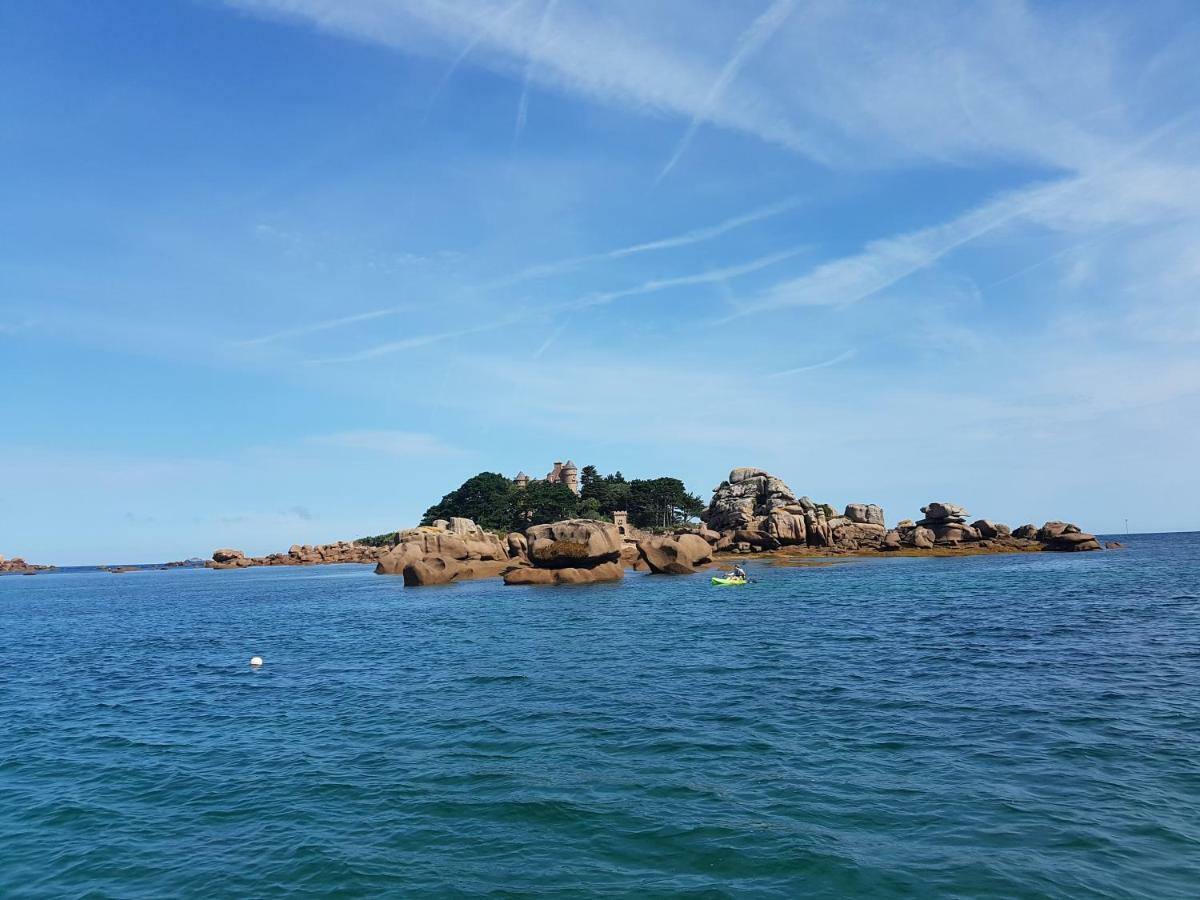 佩罗斯－吉雷克Cote De Granit Rose公寓 外观 照片
